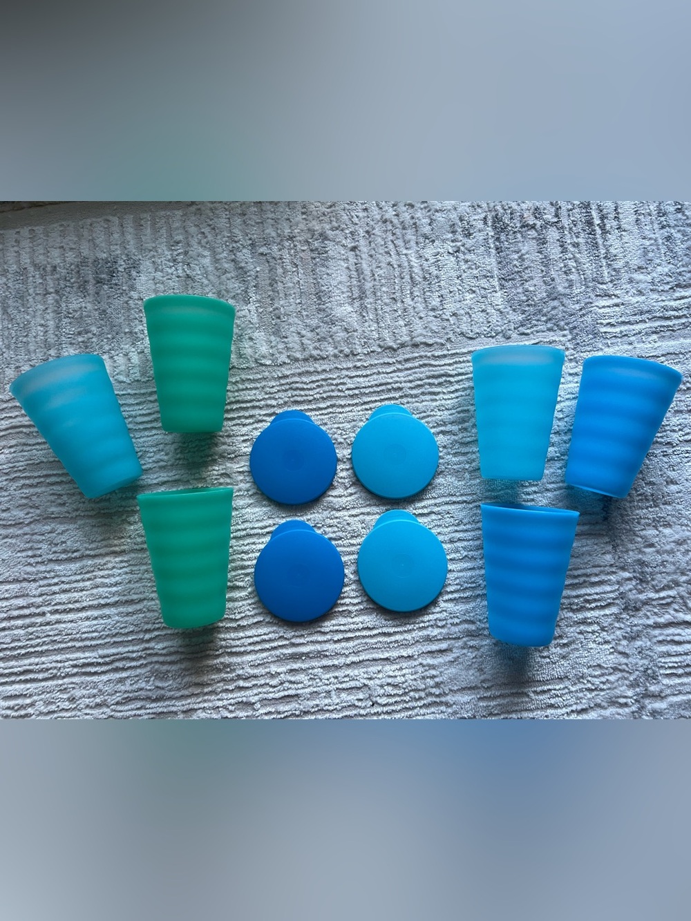 Tupperware Set of Plastic Cup Covers and Tumblers in Blue and Green